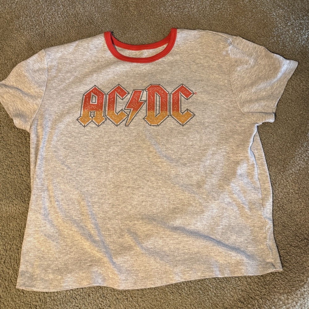 AC/DC Cropped Graphic T-Shirt – XL – Heather Gray – Stretch Knit – Ringneck